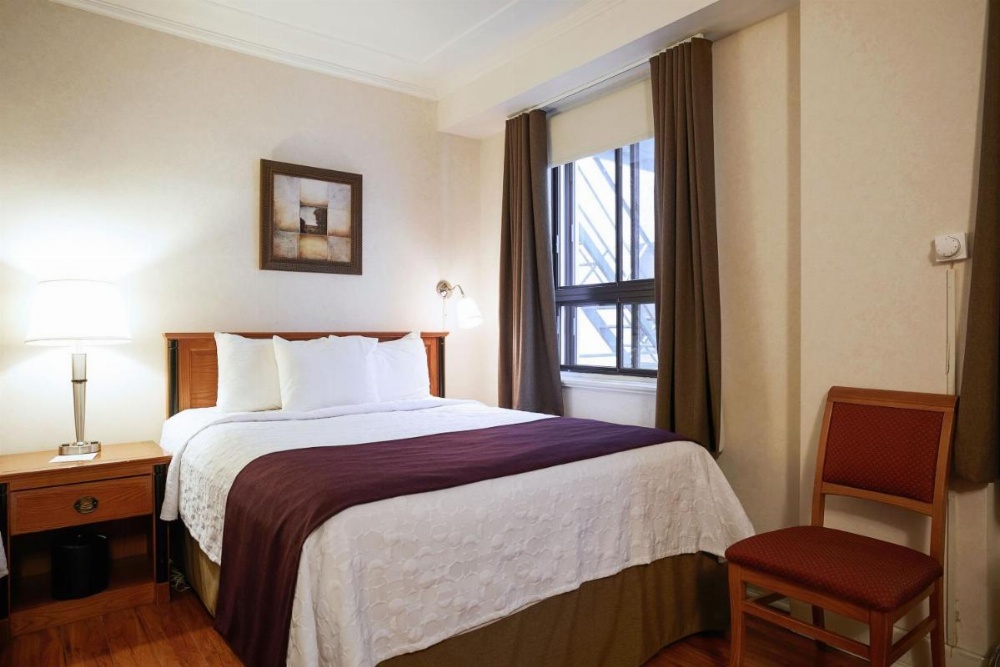 Room image 2